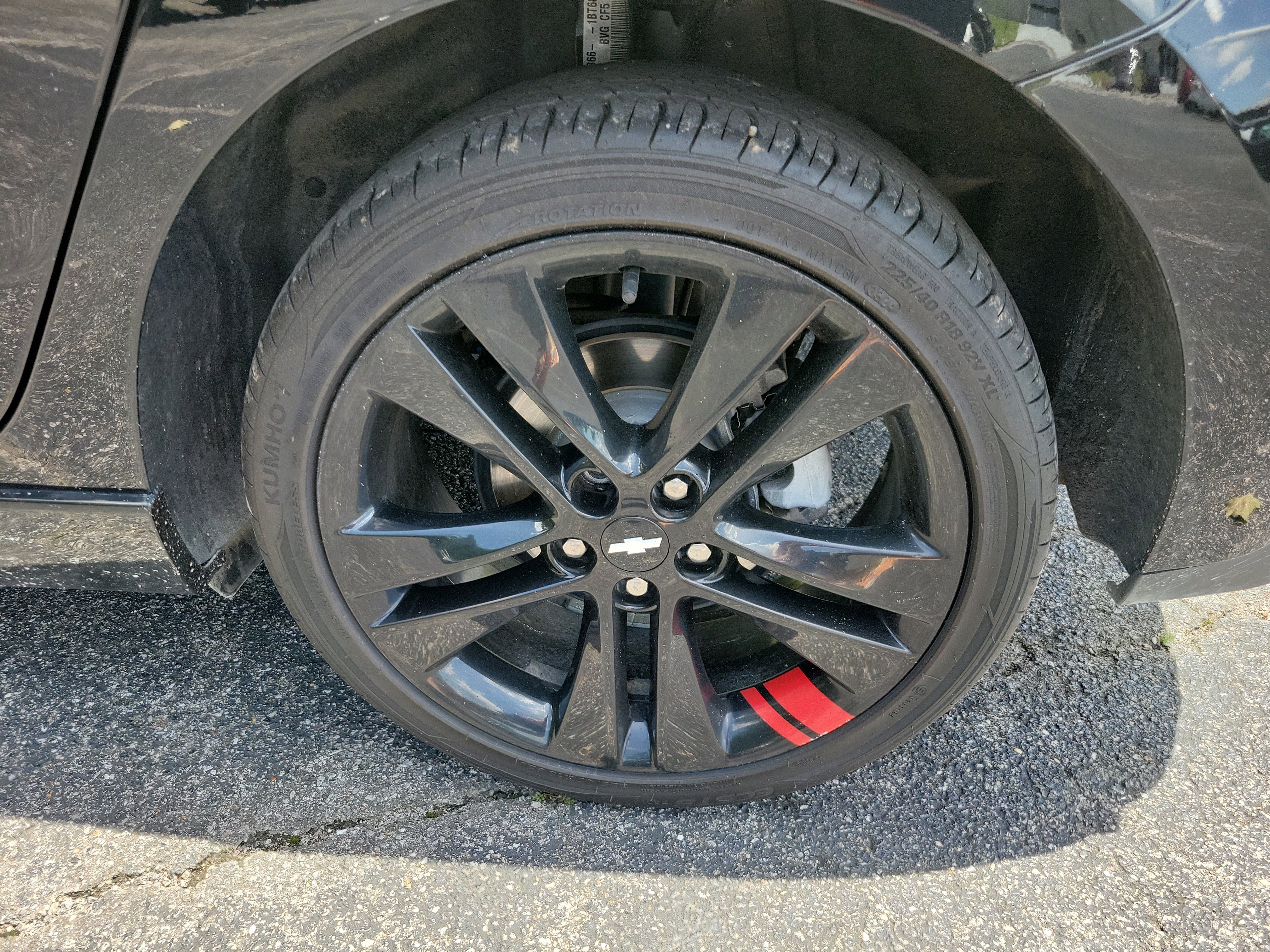 Used 2018 Chevrolet Cruze LT w/ Sun And Sound Package FWD image 27