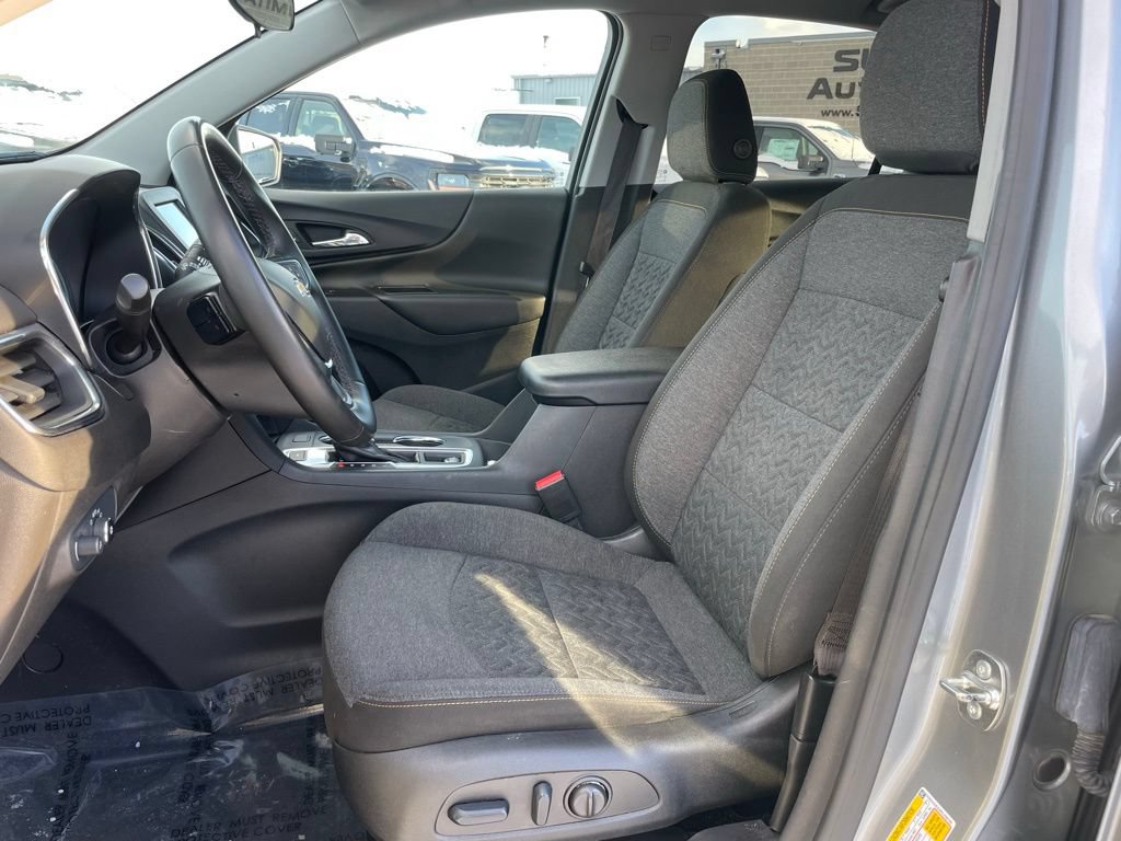 Used 2024 Chevrolet Equinox LT AWD/4WD image 7