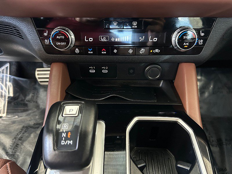 Used 2025 Mitsubishi Outlander SEL FWD image 20