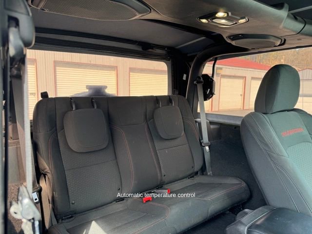 Used 2021 Jeep Wrangler Rubicon w/ Cold Weather Group AWD/4WD image 19