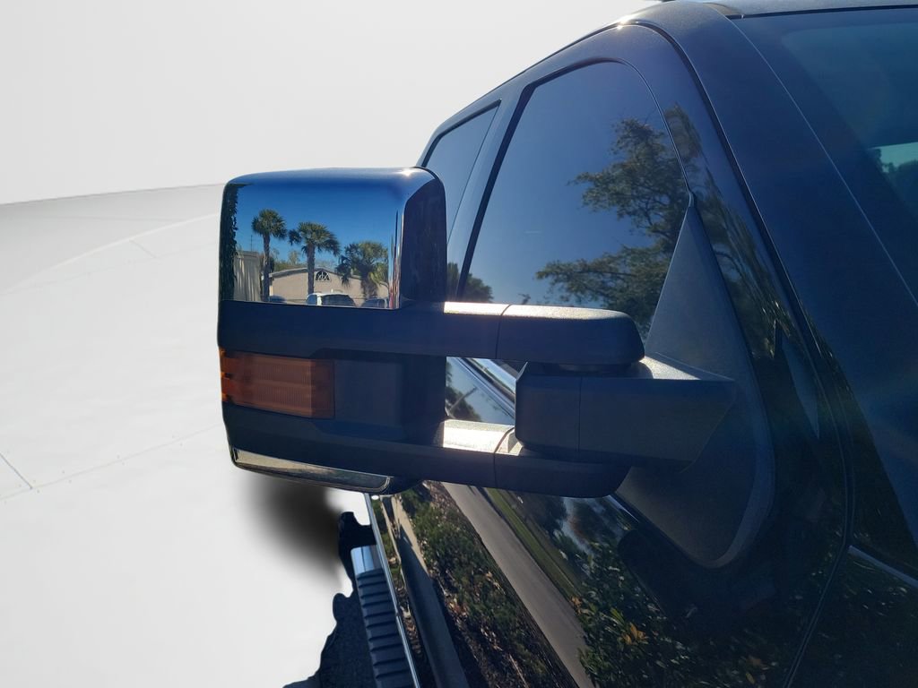 Used 2018 GMC Sierra 2500 Denali w/ Suspension Package, Off-Road image 5