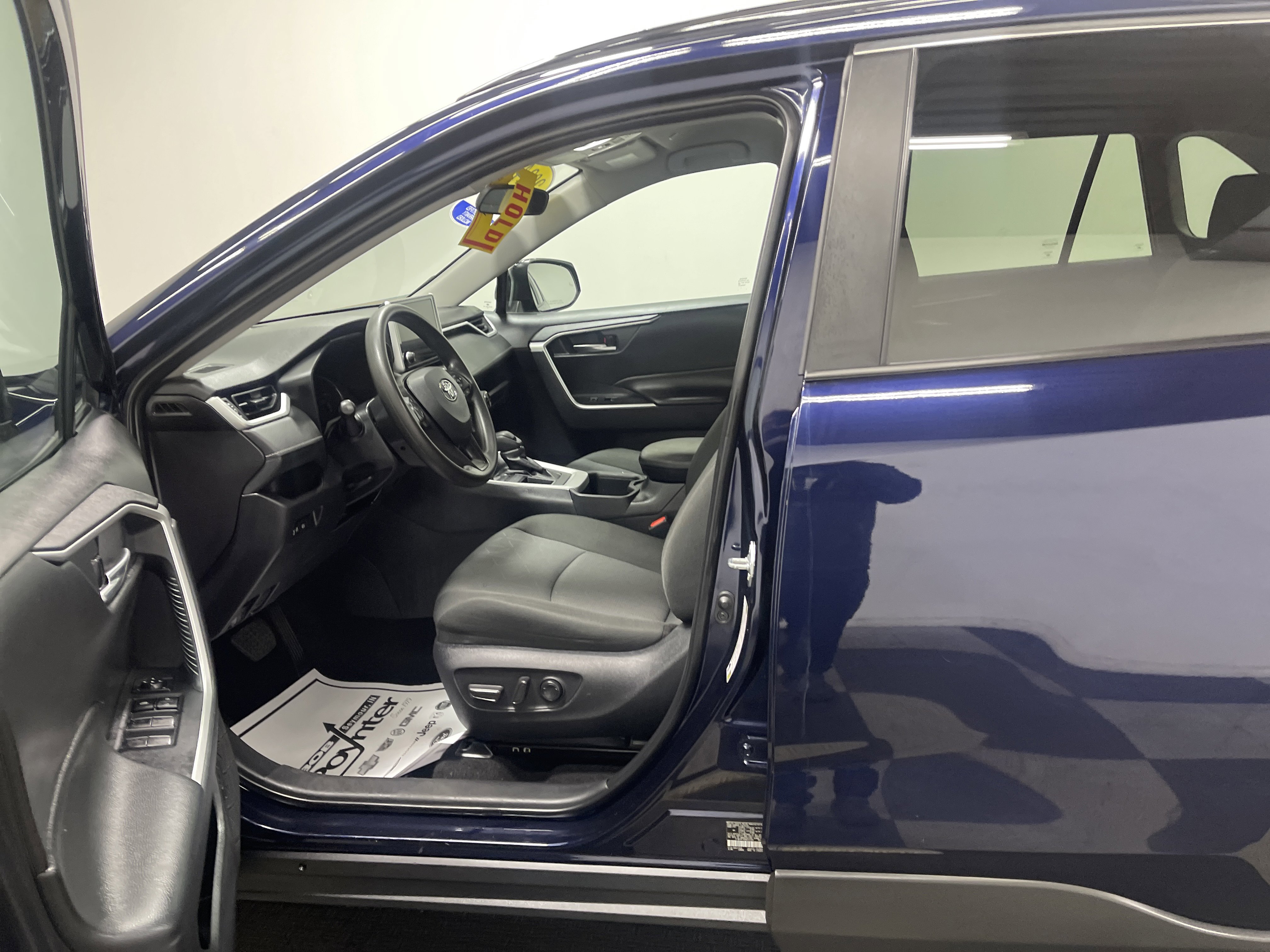 Used 2024 Toyota RAV4 XLE image 9