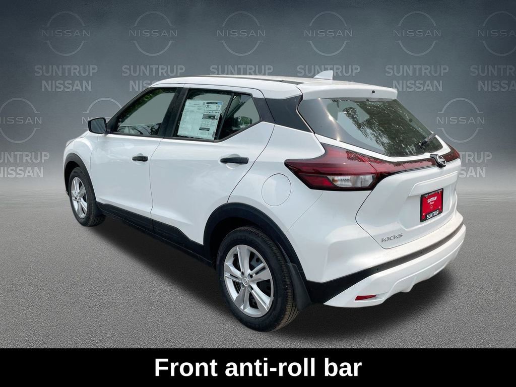 Used 2025 Nissan Kicks Play S FWD image 14