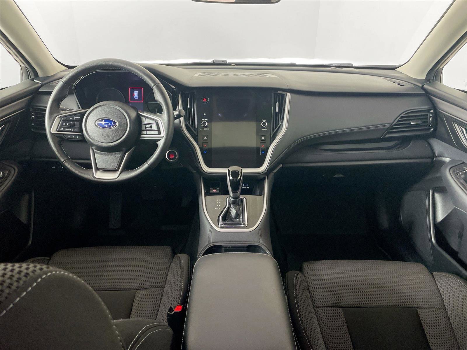 Used 2025 Subaru Outback Premium image 31