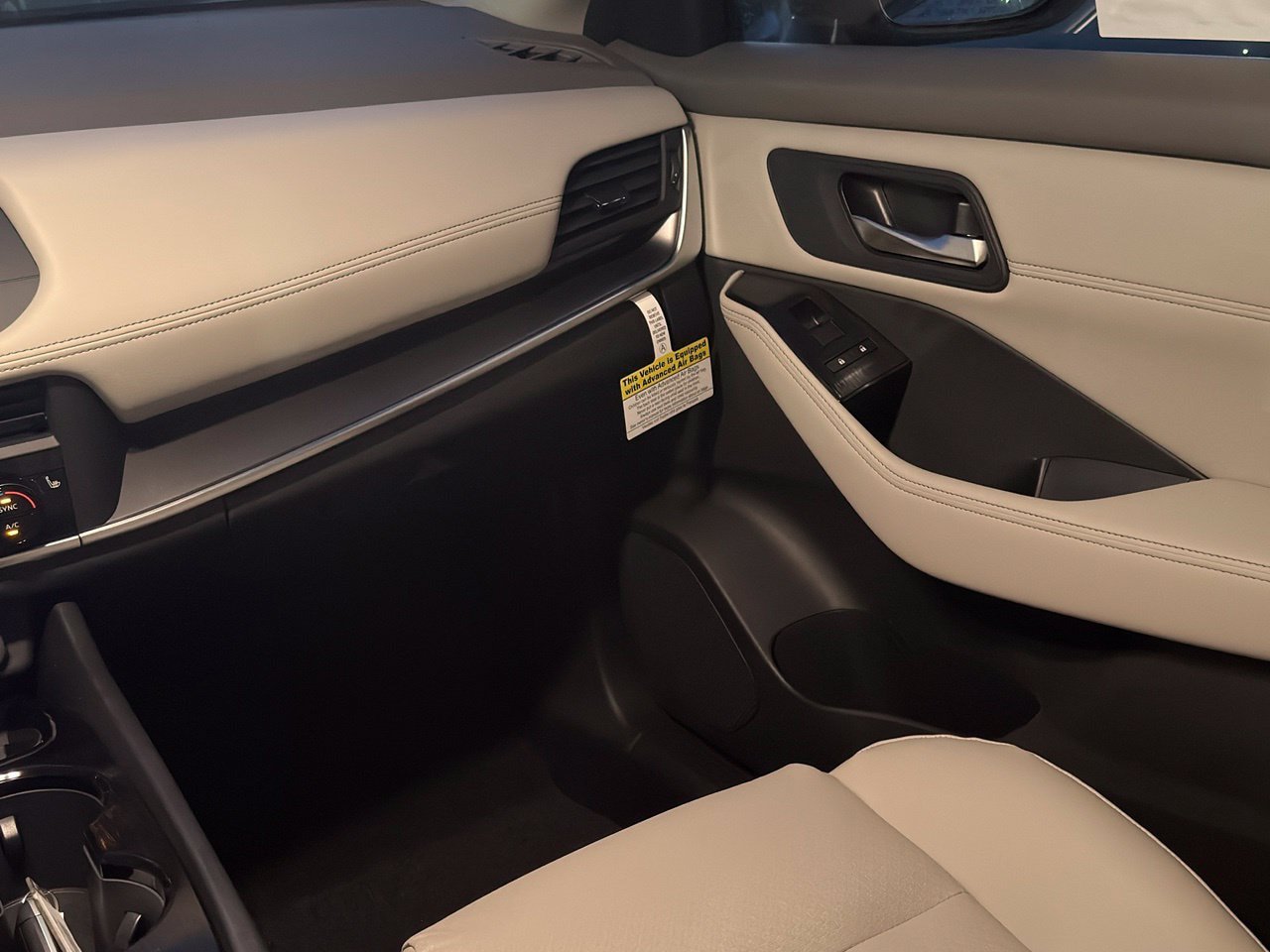 New 2026 Nissan Rogue Dark Armor FWD image 11