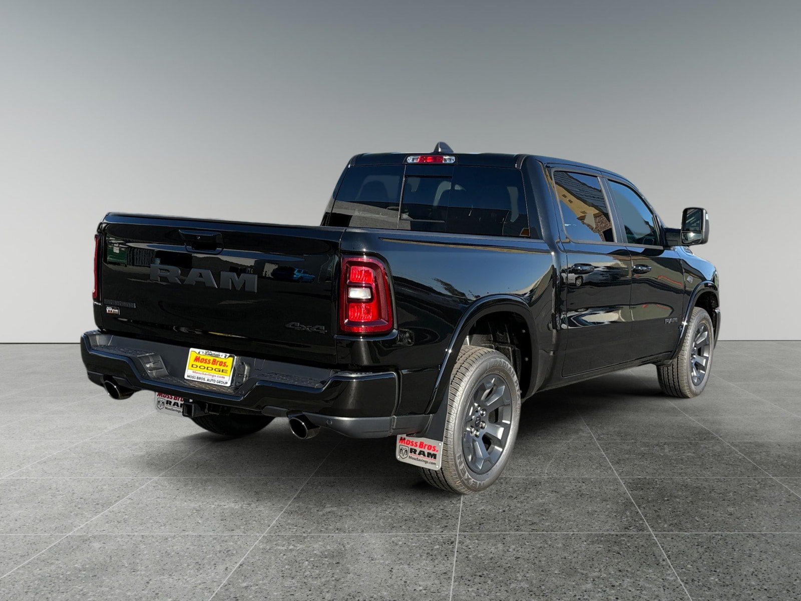 New 2027 RAM 1500 4x4 Crew Cab image 5