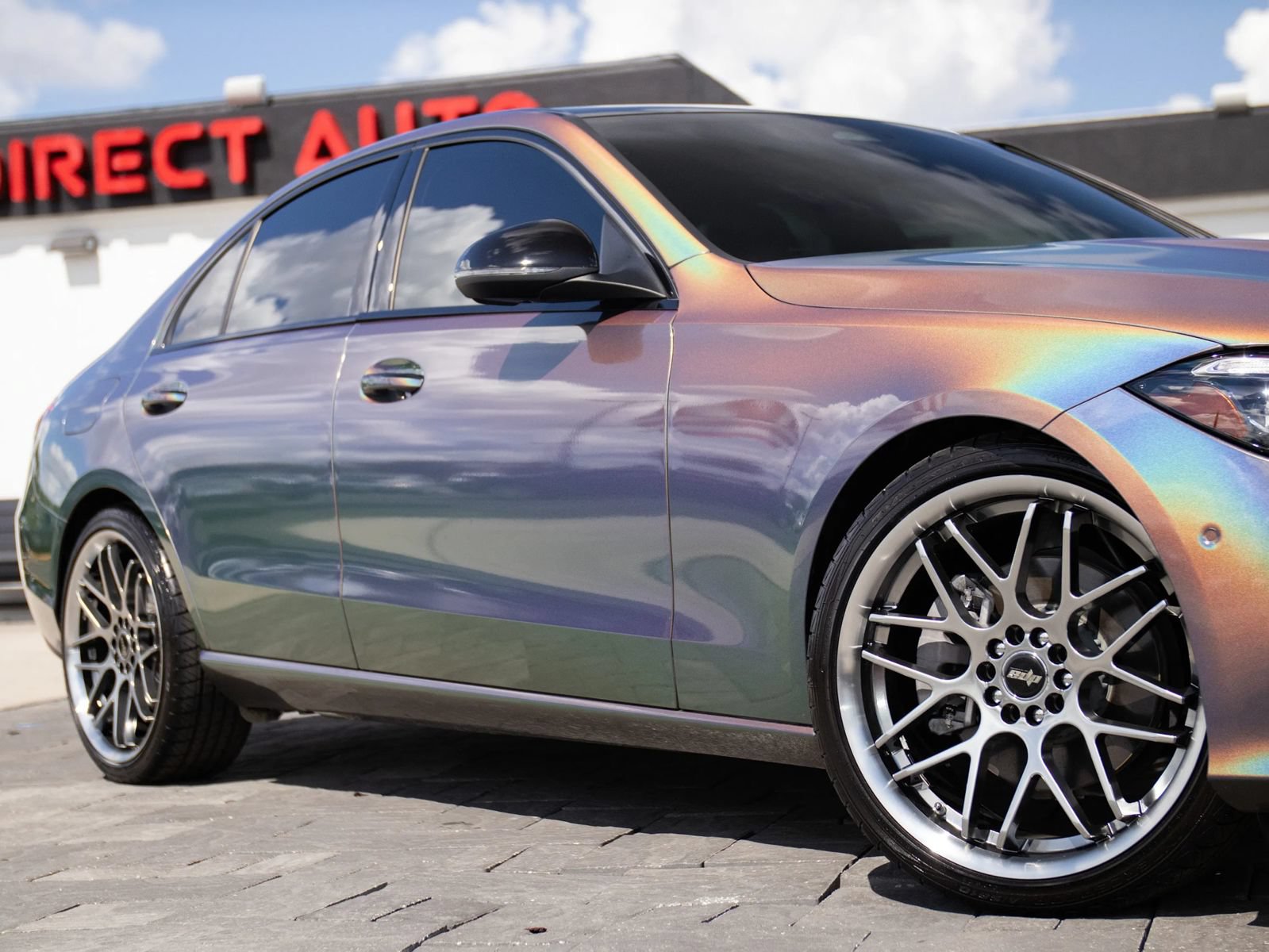 Used 2024 Mercedes-Benz C 300 Sedan image 3