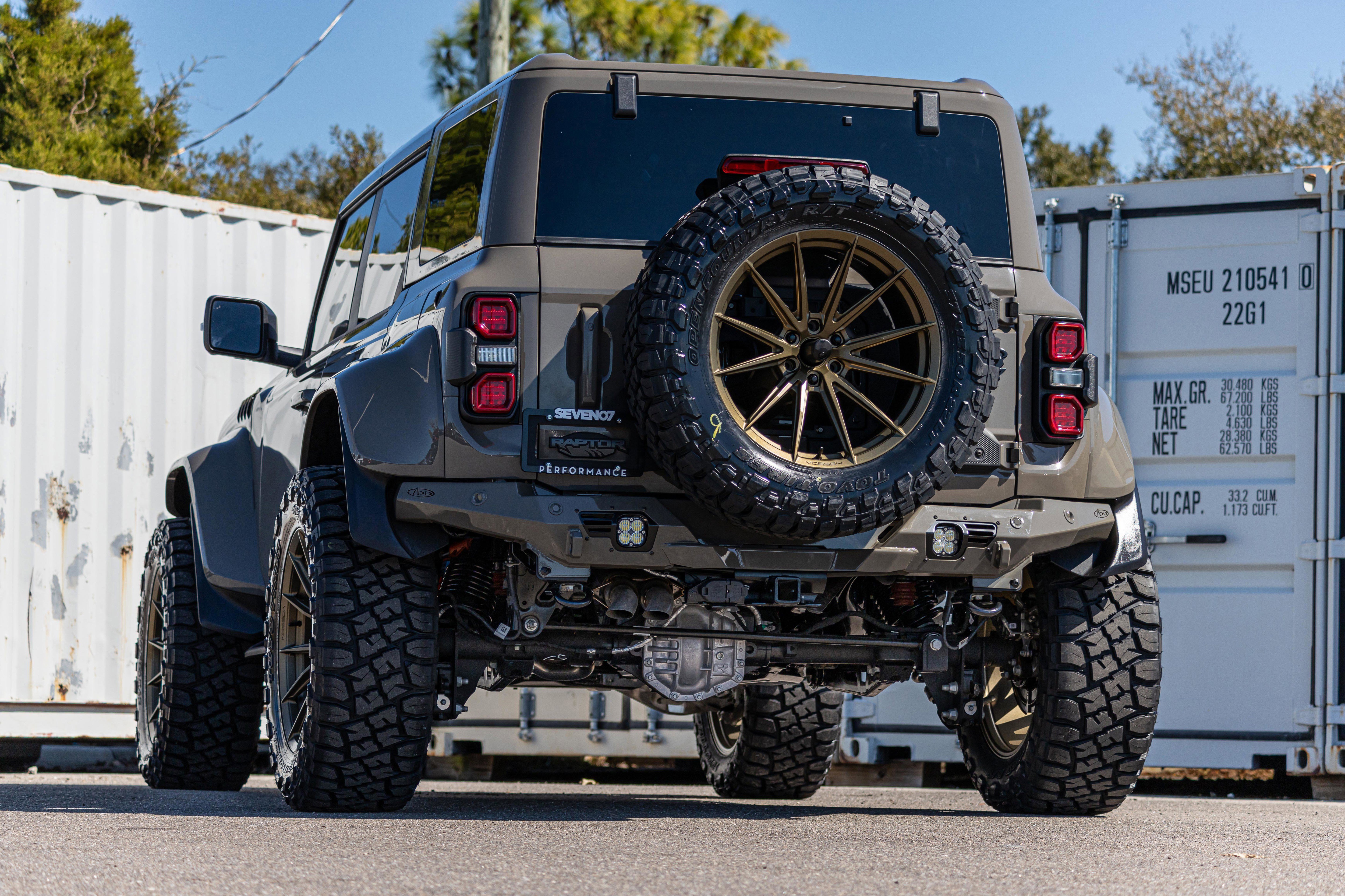 New 2025 Ford Bronco Raptor image 6