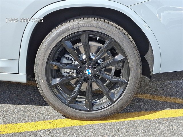 New 2025 BMW X4 xDrive30i w/ Premium Package image 8