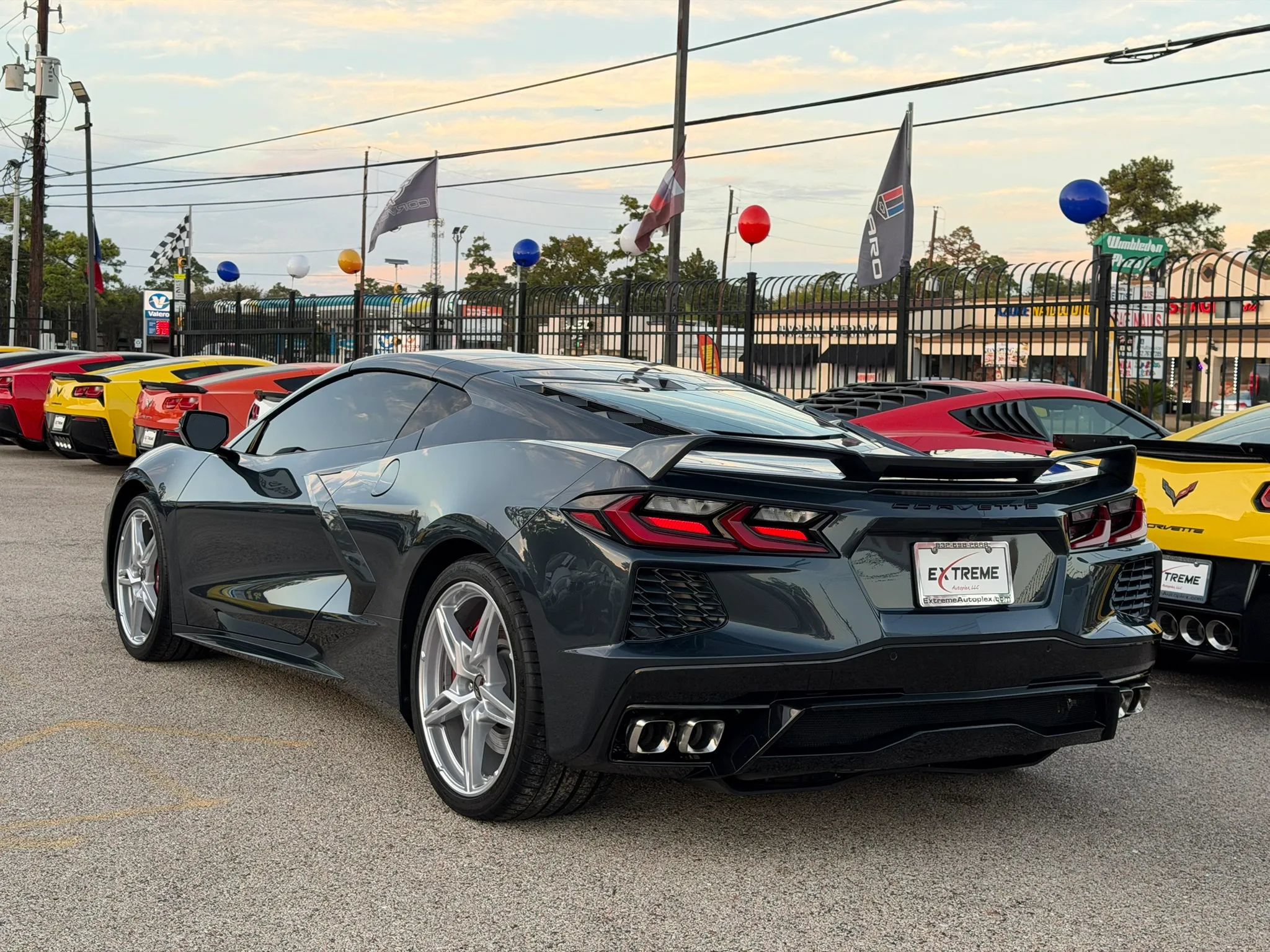 Used 2020 Chevrolet Corvette Stingray Preferred Cpe w/ 2LT Preferred Equipment Group RWD image 8