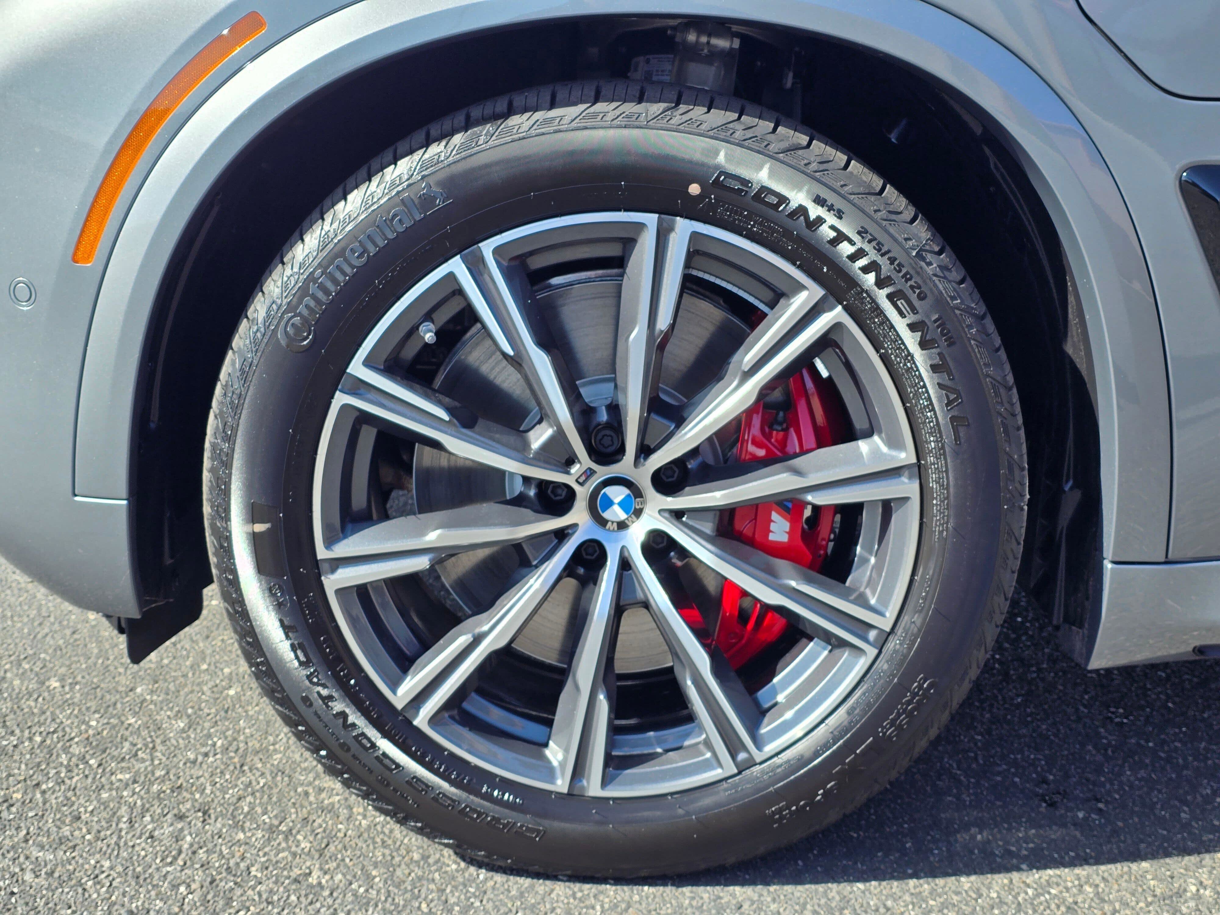 New 2026 BMW X5 xDrive50e w/ Executive Package image 8