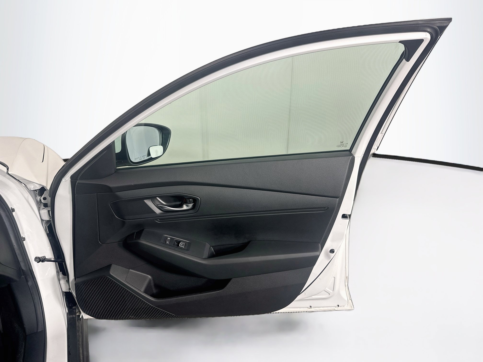 Used 2025 Honda Accord LX image 29