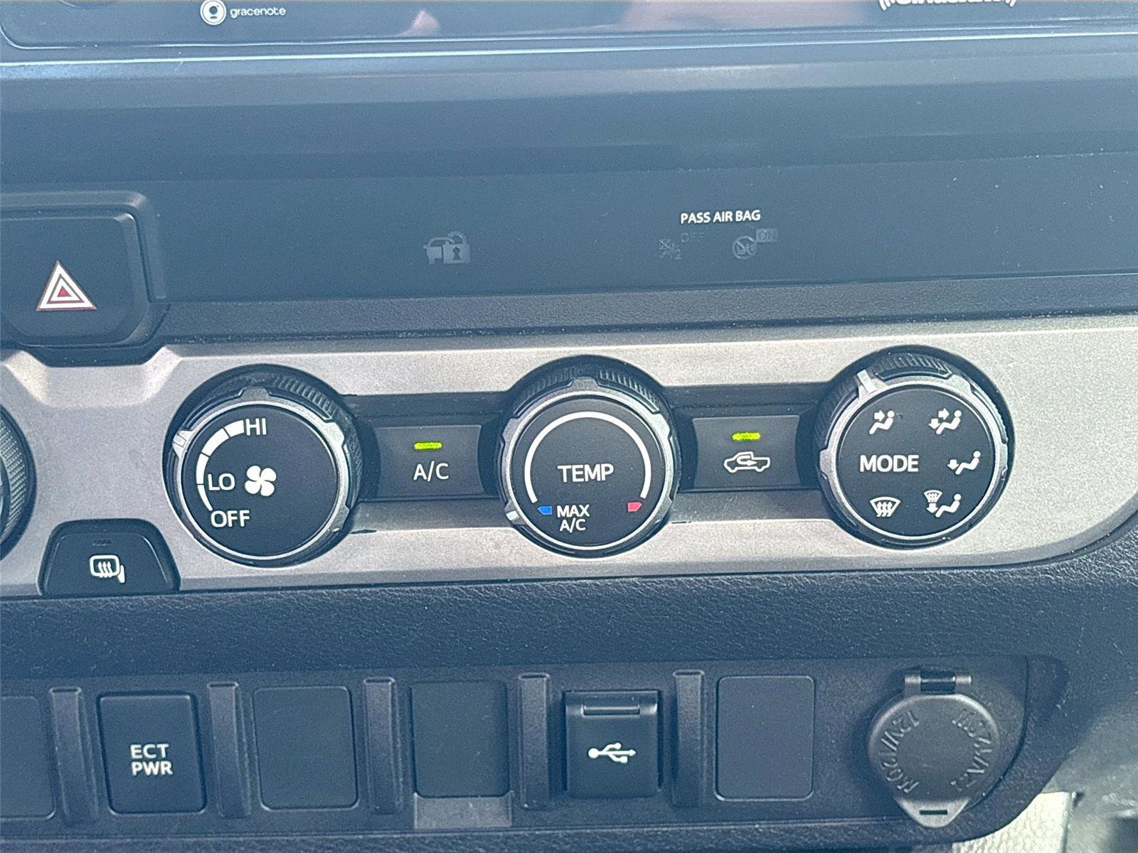 Used 2020 Toyota Tacoma SR image 16