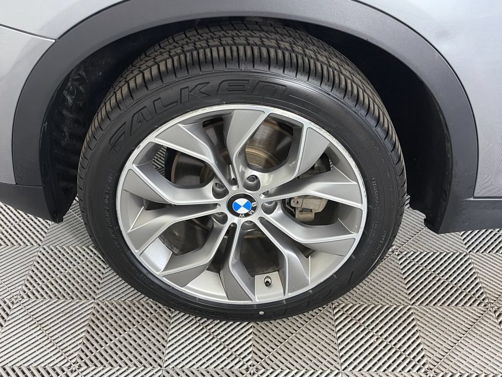 Used 2016 BMW X3 xDrive28i AWD/4WD image 8