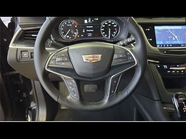Used 2025 Cadillac XT5 Premium Luxury image 24