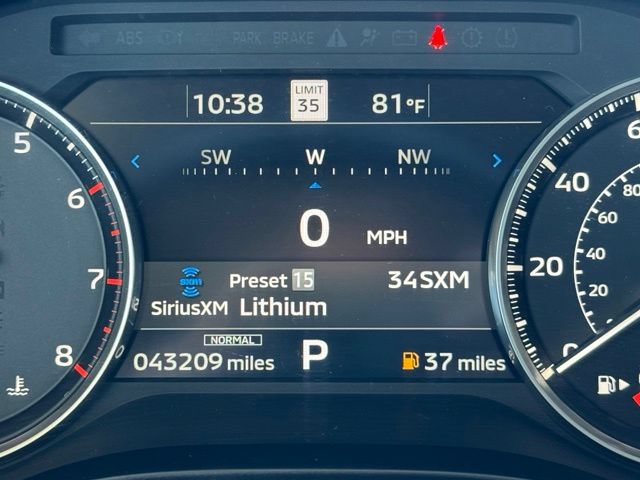 Used 2024 Mitsubishi Outlander SE FWD image 14