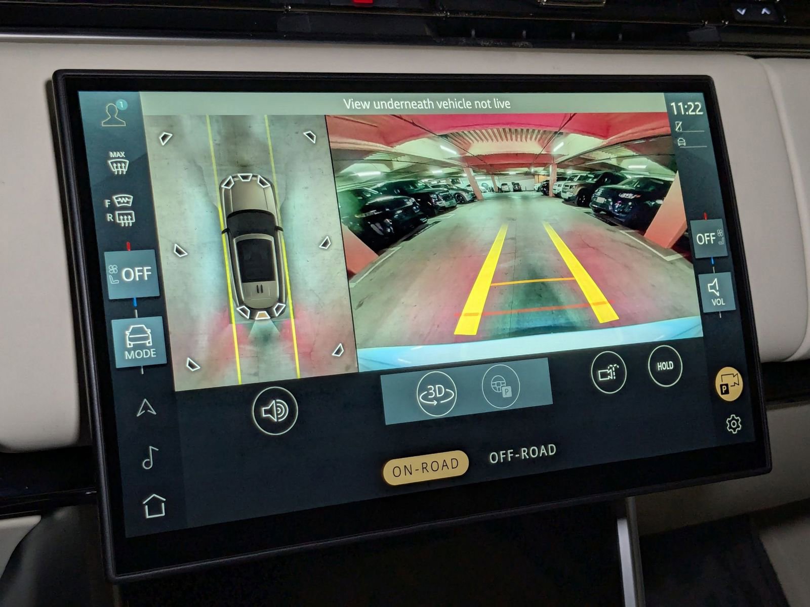 New 2025 Land Rover Range Rover SE image 13