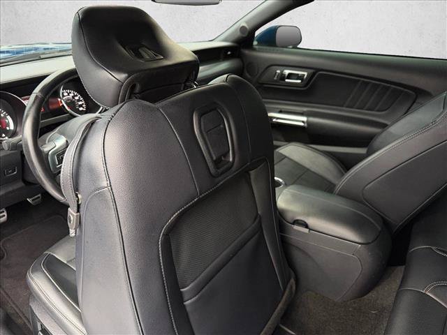 Used 2017 Ford Mustang GT Premium w/ GT Performance Package RWD image 18