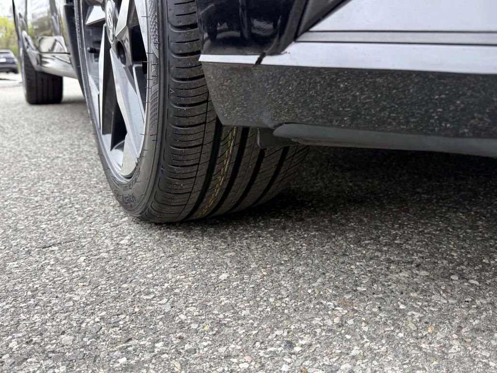 Certified 2023 Hyundai Elantra SEL w/ Convenience Package FWD image 11