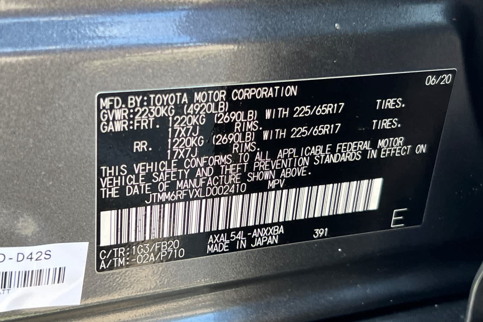 Used 2020 Toyota RAV4 LE AWD/4WD image 32