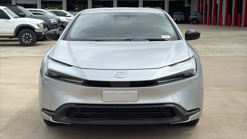 Certified 2026 Toyota Prius LE FWD image 8