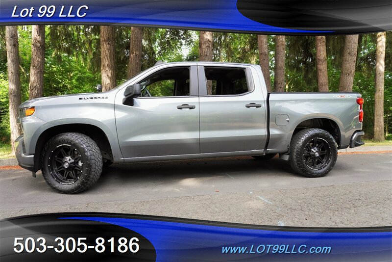 Used 2021 Chevrolet Silverado 1500 Custom w/ LPO, Dark Essentials Package AWD/4WD image 5