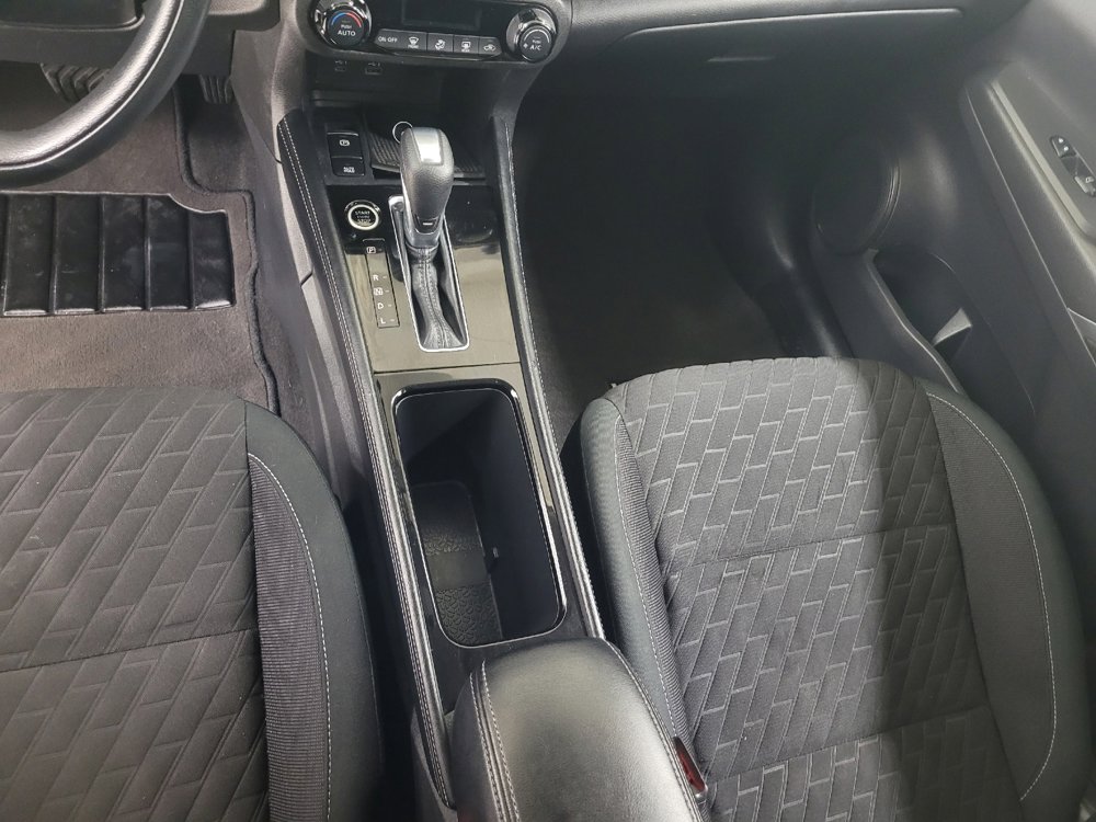 Used 2021 Nissan Kicks SV FWD image 26