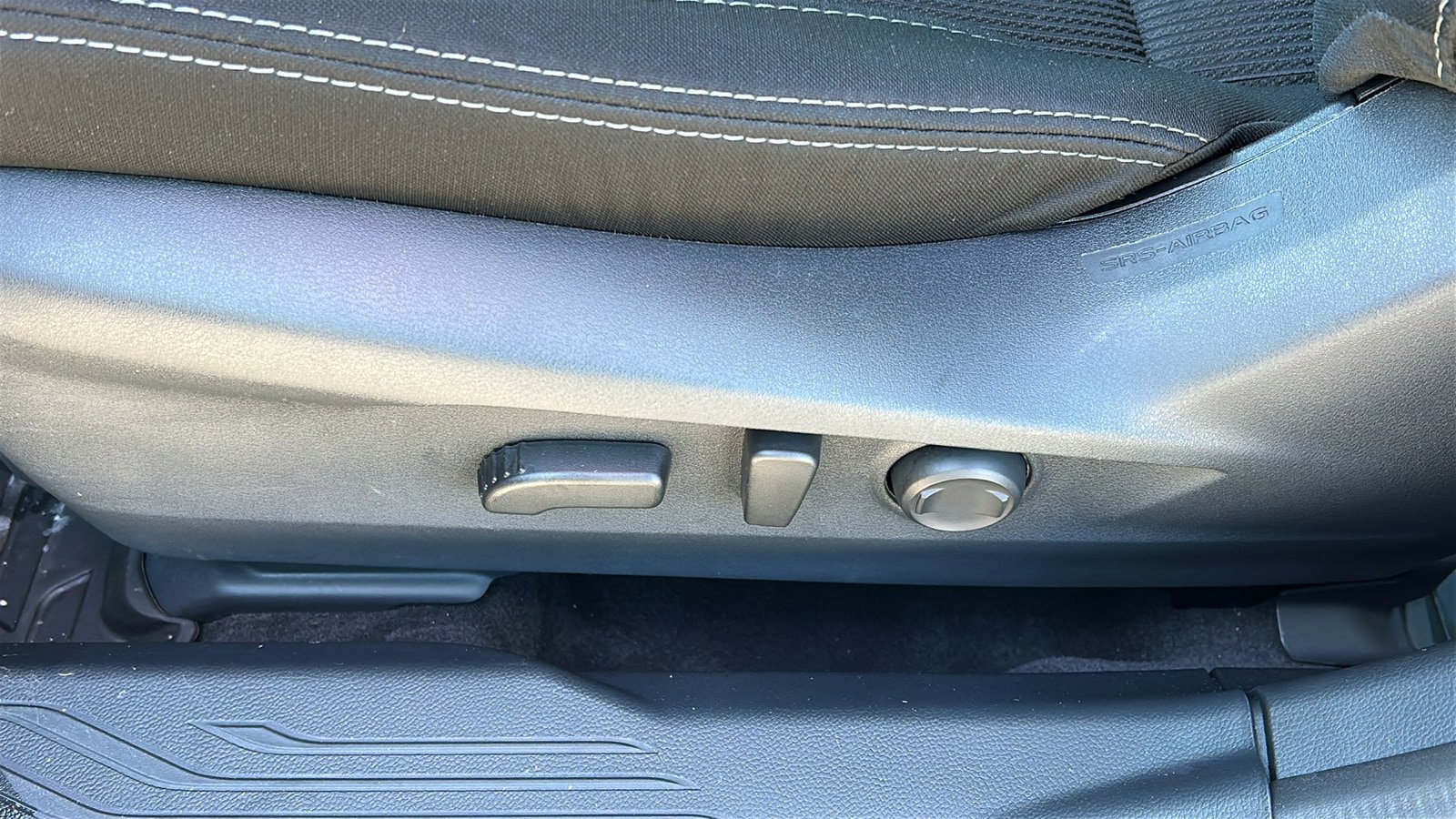 Certified 2025 Subaru Legacy Premium image 11