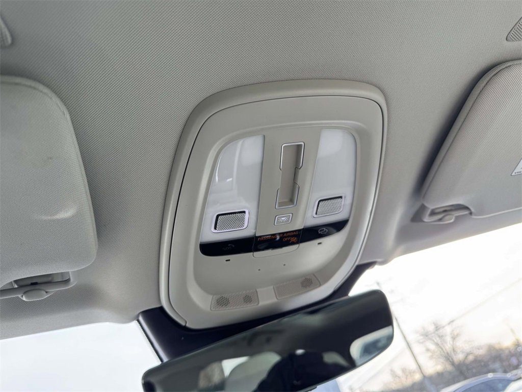 Certified 2024 Volvo XC90 B5 Core w/ Climate Package image 30