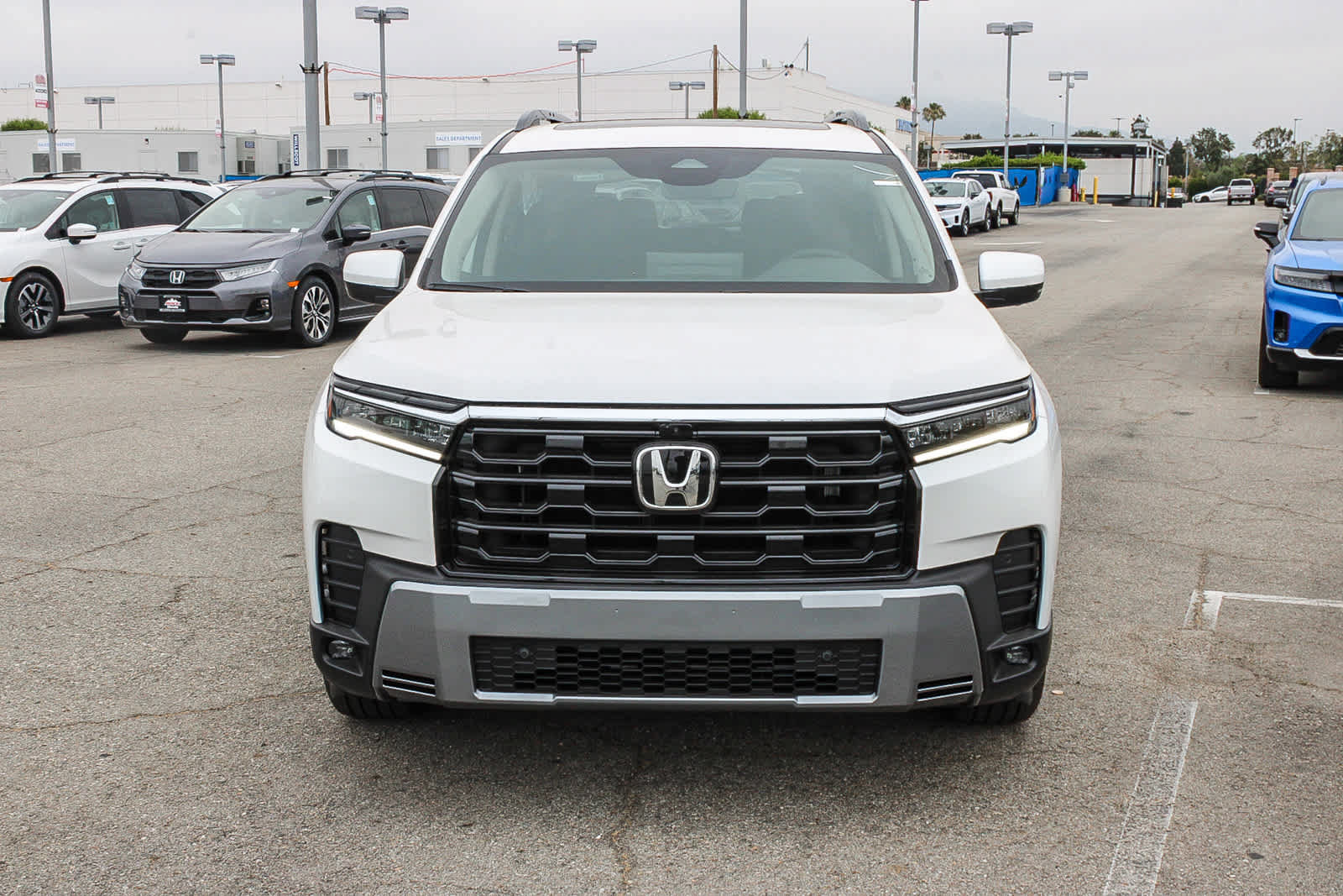 New 2026 Honda Pilot image 2