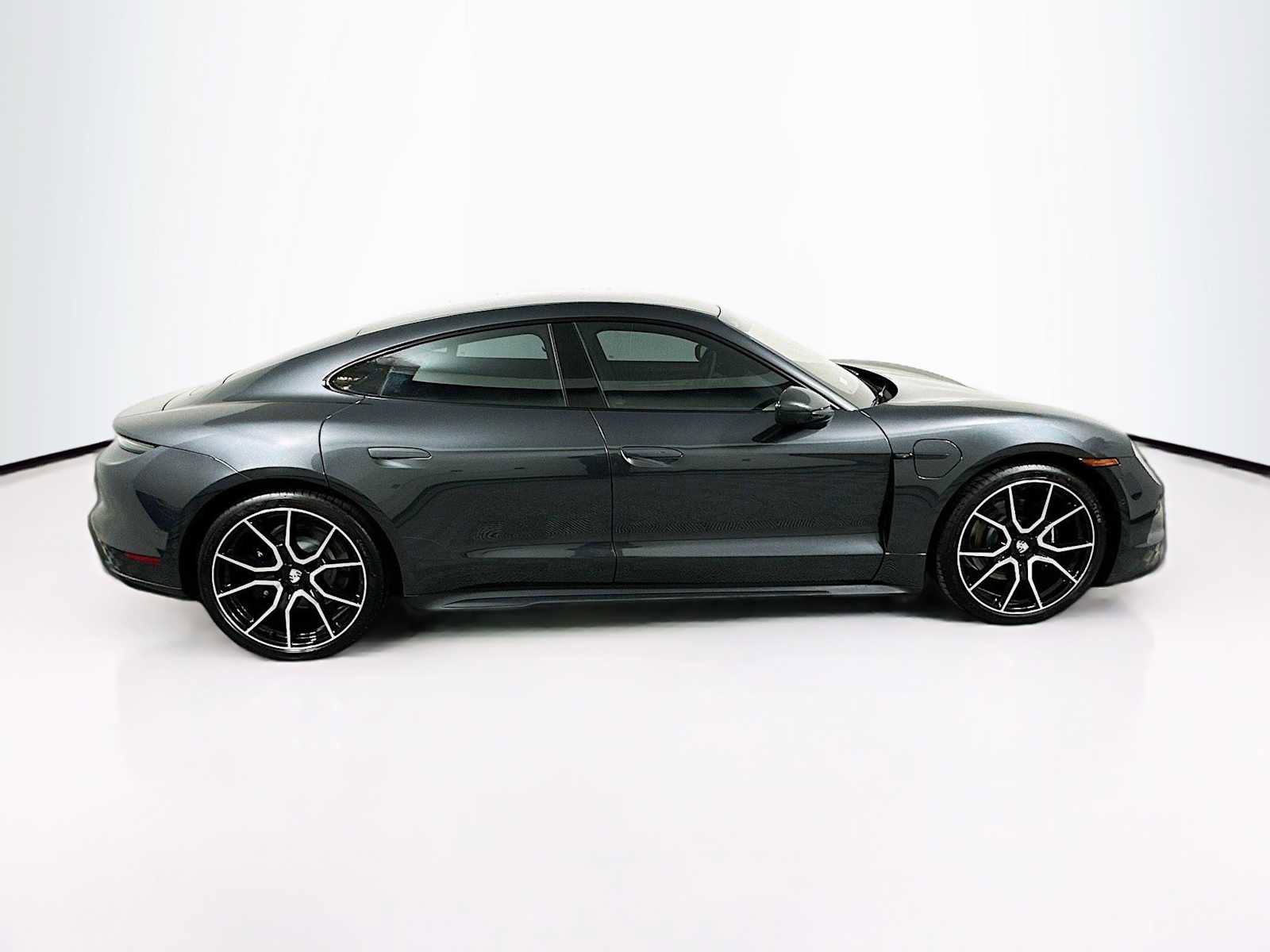 Certified 2025 Porsche Taycan image 10