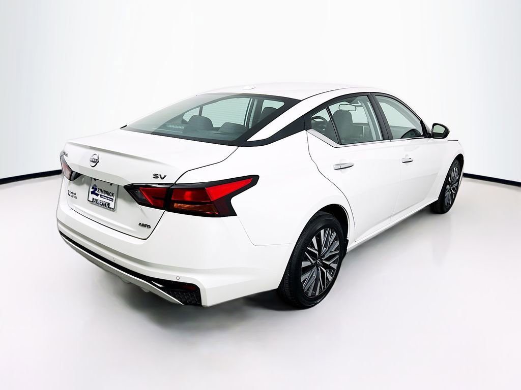 Certified 2024 Nissan Altima 2.5 SV image 8