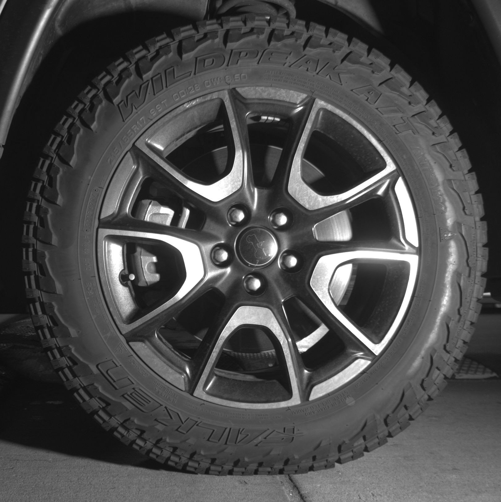 Used 2025 Jeep Compass Trailhawk image 12