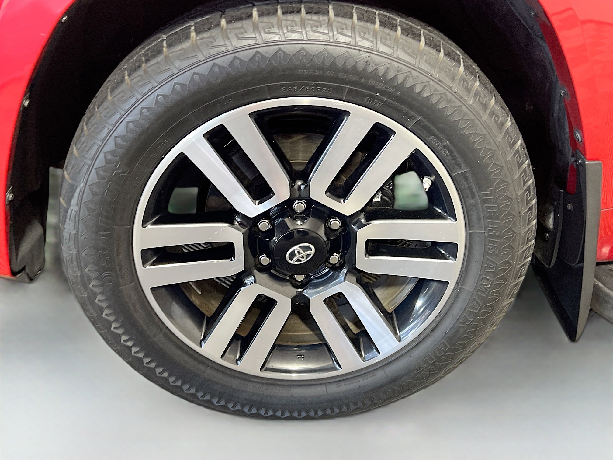 Used 2016 Toyota 4Runner Limited image 14