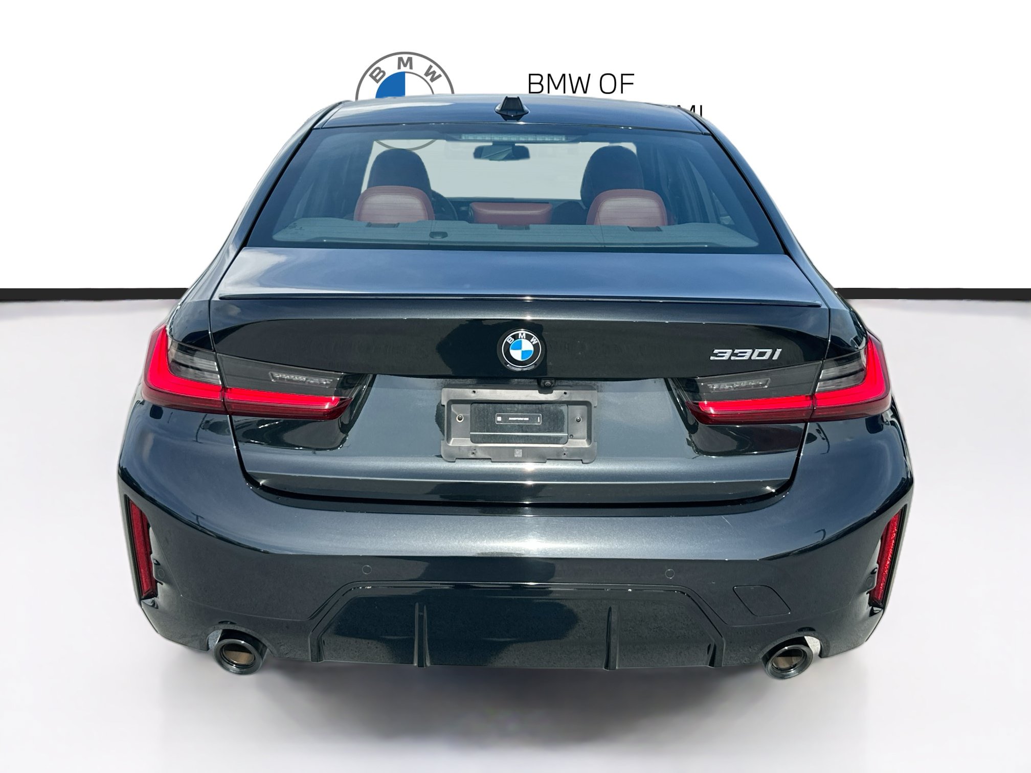Used 2024 BMW 330i Sedan w/ M Sport Package RWD image 6