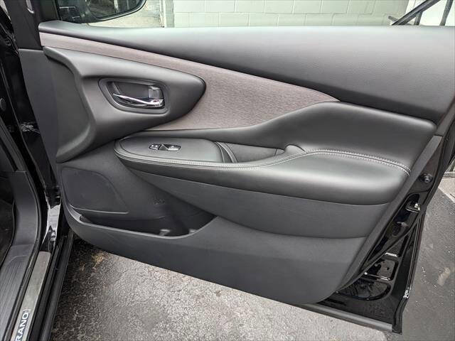 Used 2023 Nissan Murano SV w/ SV Midnight Edition Package AWD/4WD image 20