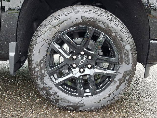 New 2026 Chevrolet Silverado 1500 Custom w/ Turbomax Blackout Package AWD/4WD image 5