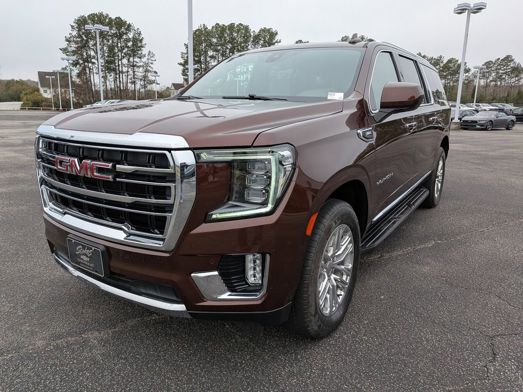 Used 2022 GMC Yukon XL SLT AWD/4WD image 11