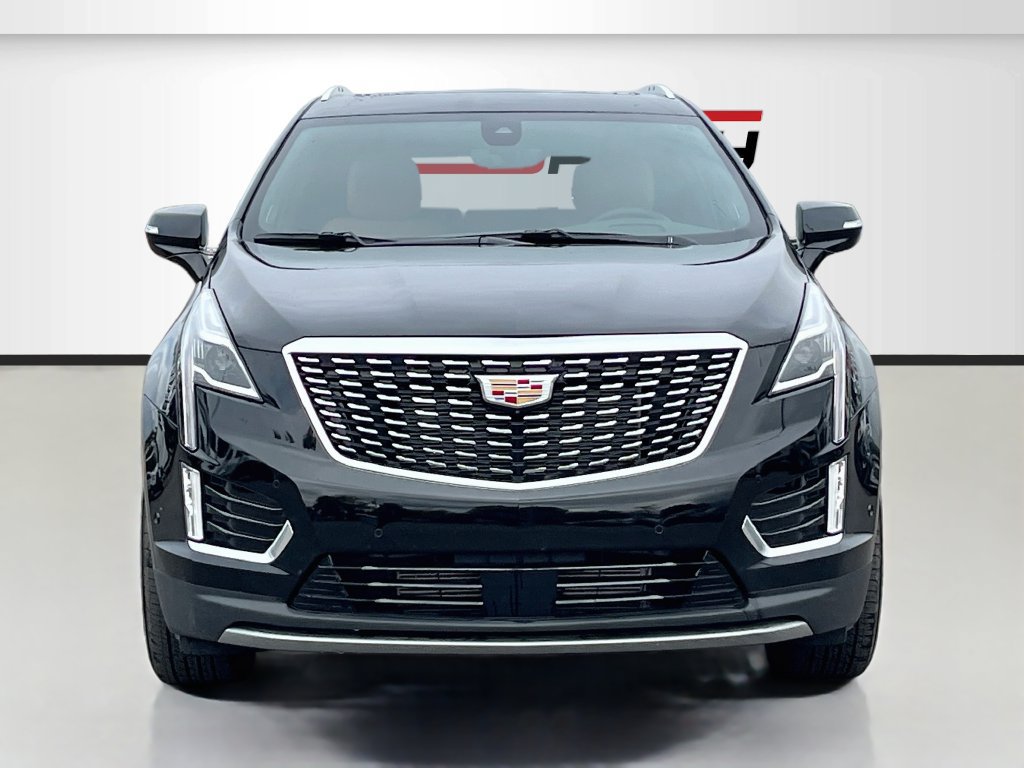 Used 2026 Cadillac XT5 Premium Luxury w/ Driver Assist Package AWD/4WD image 2
