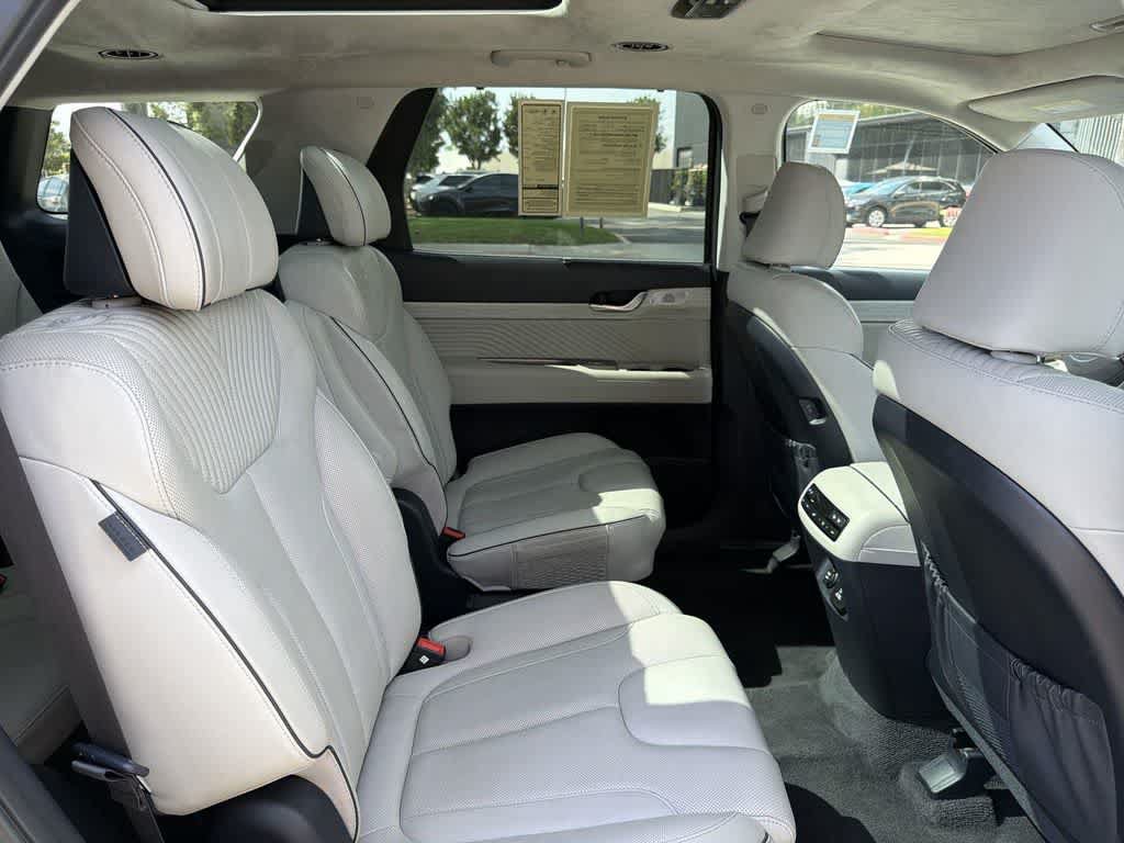 Used 2024 Hyundai Palisade Calligraphy AWD/4WD image 40