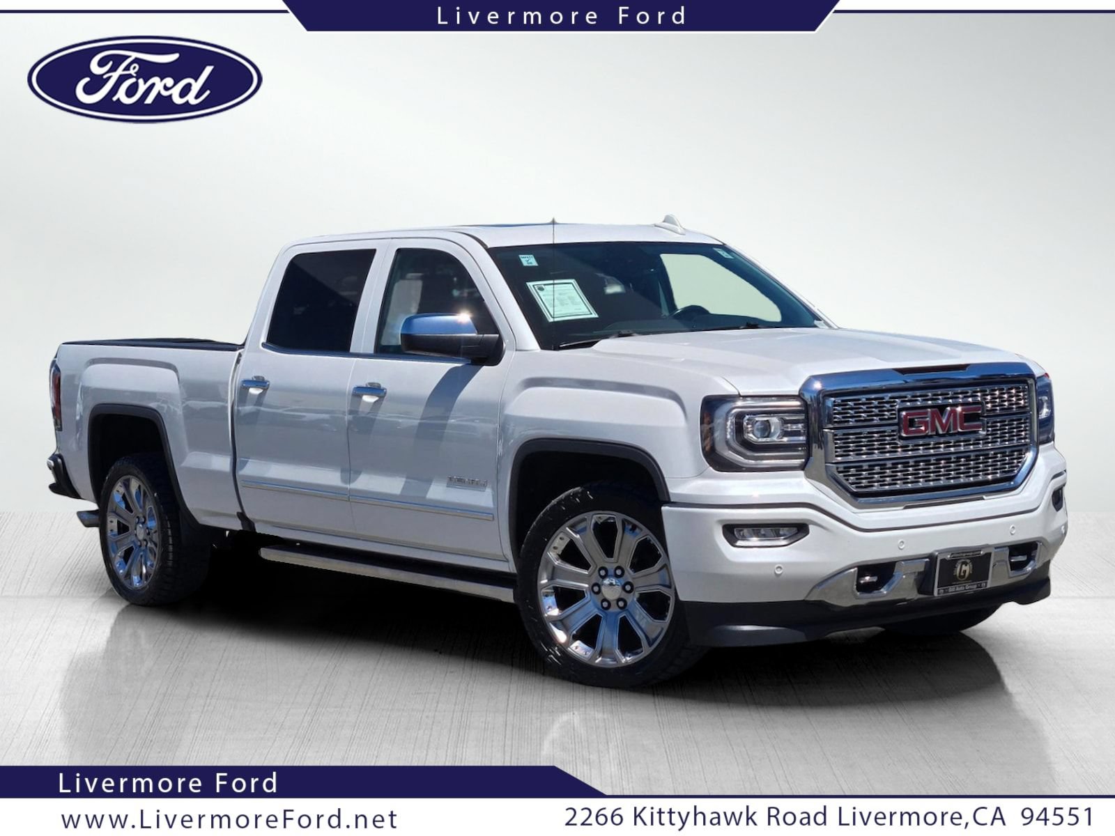 Used 2018 GMC Sierra 1500 Denali w/ Denali Ultimate Package AWD/4WD image 1