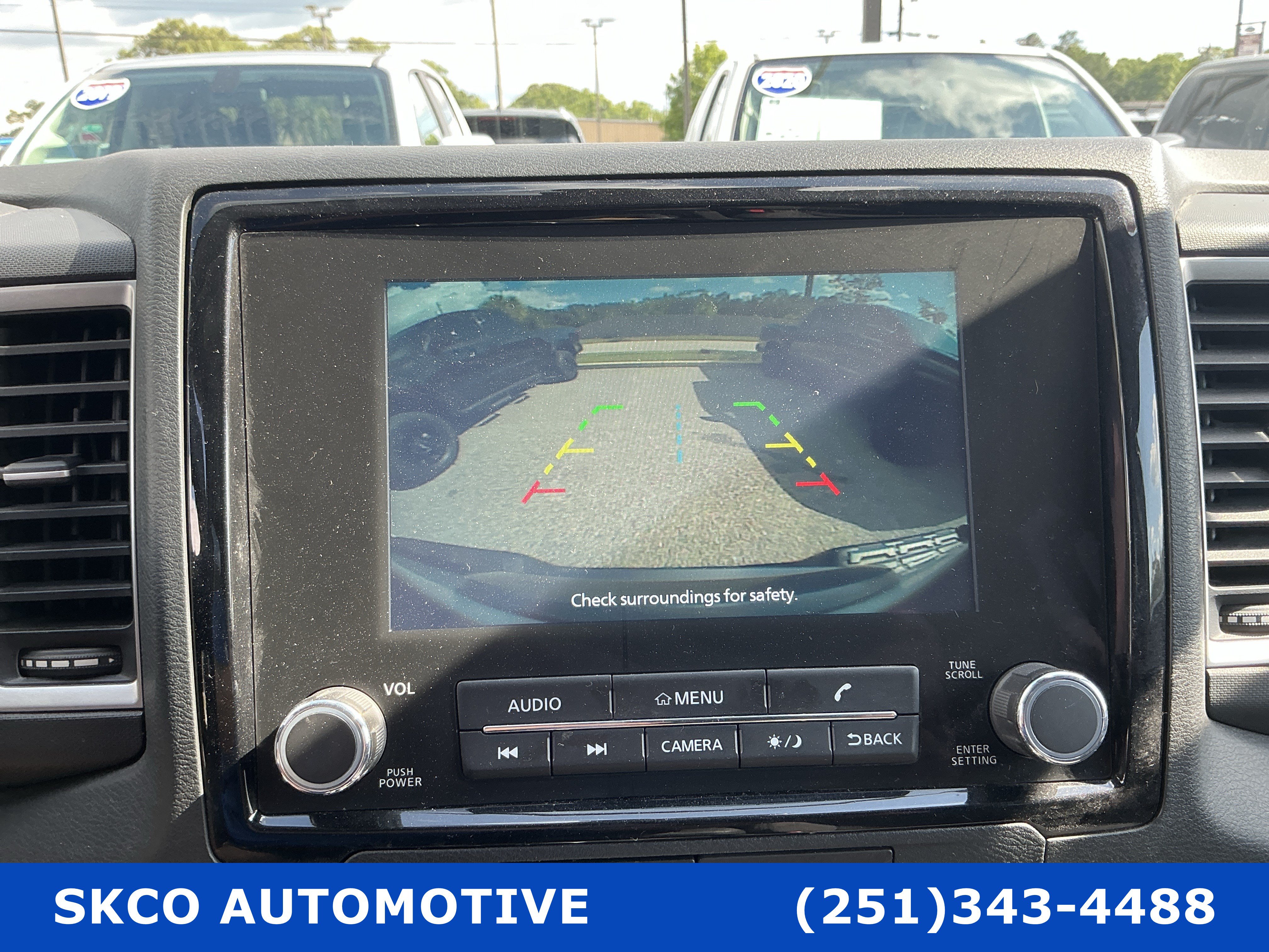 Used 2022 Nissan Frontier SV AWD/4WD image 17