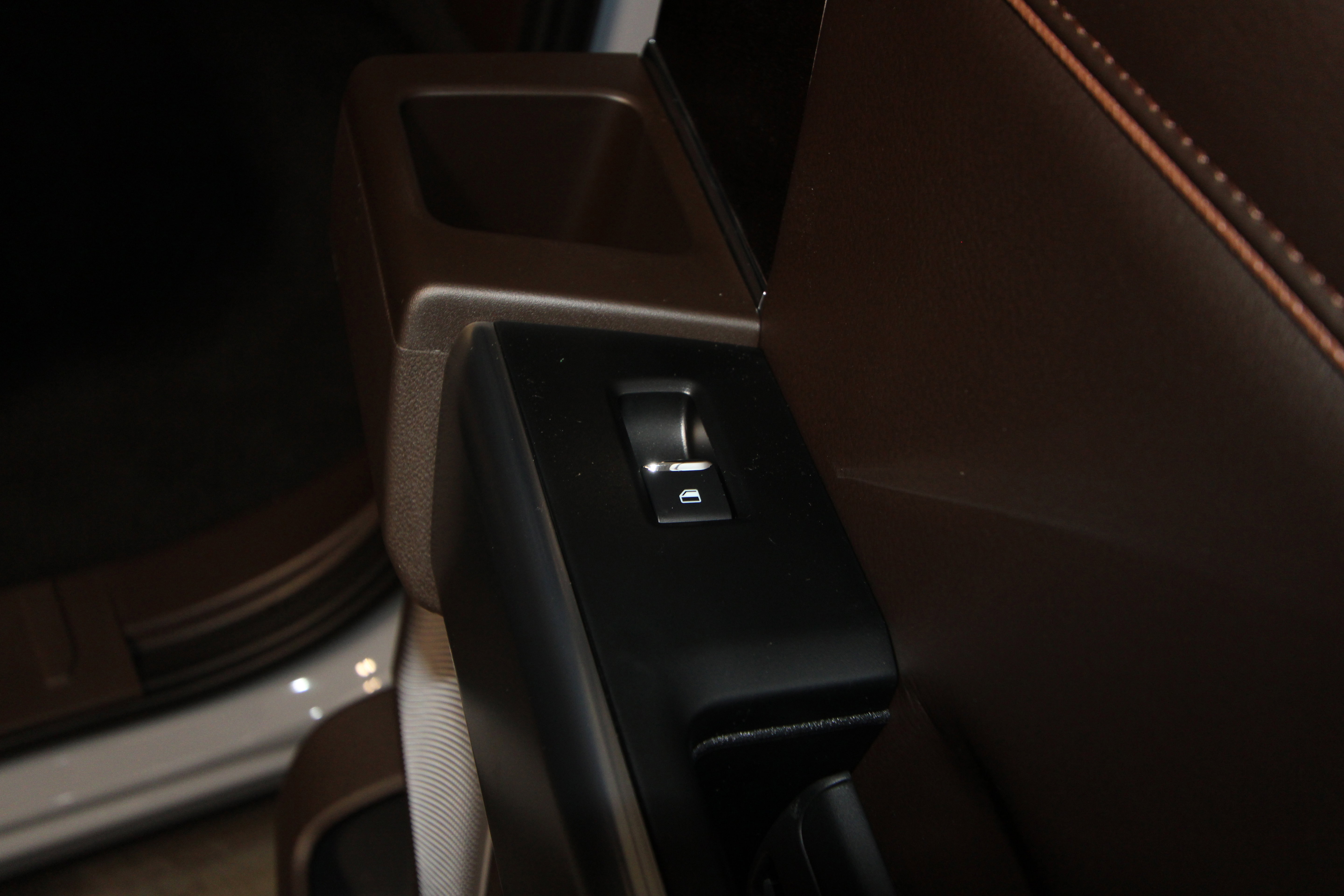 New 2025 Ford F350 King Ranch w/ Chrome Package image 29