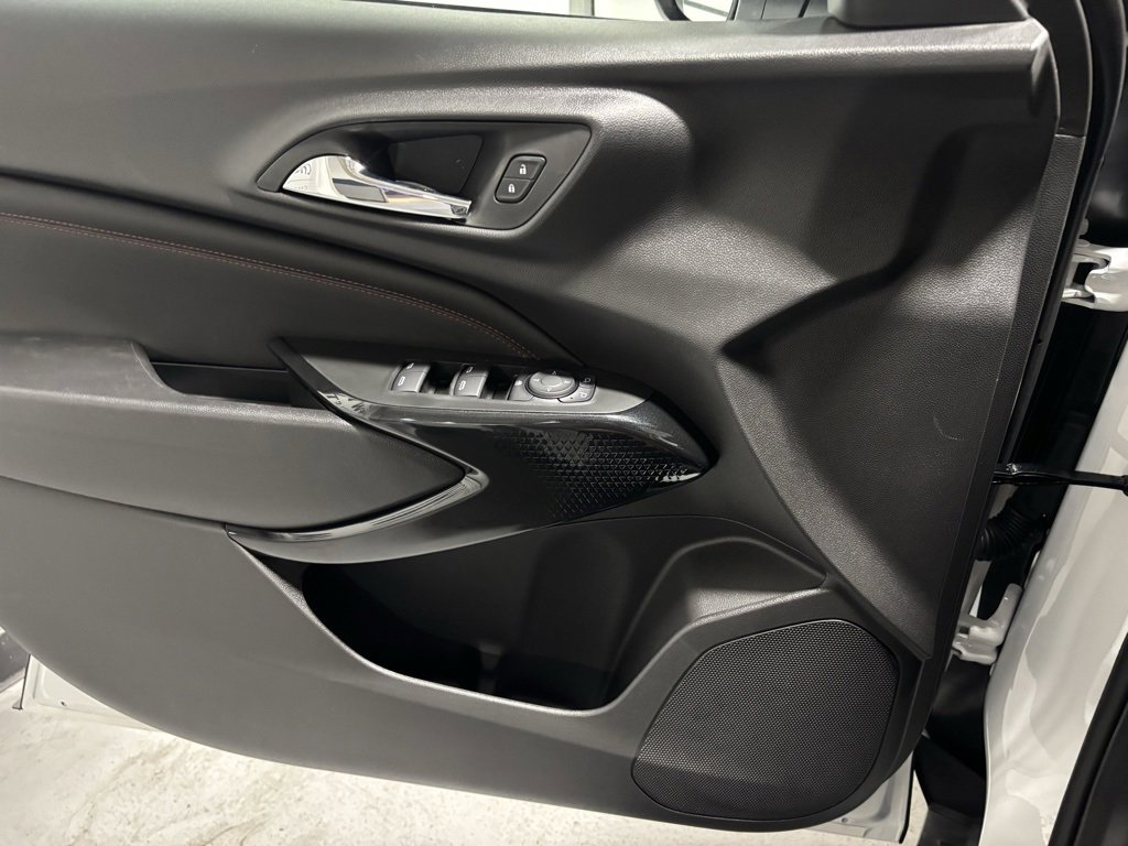 New 2026 Chevrolet Trax RS w/ Driver Confidence Package image 11