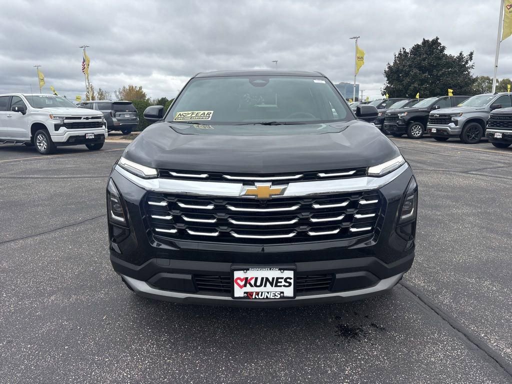 New 2026 Chevrolet Equinox LT w/ Convenience Package II image 2