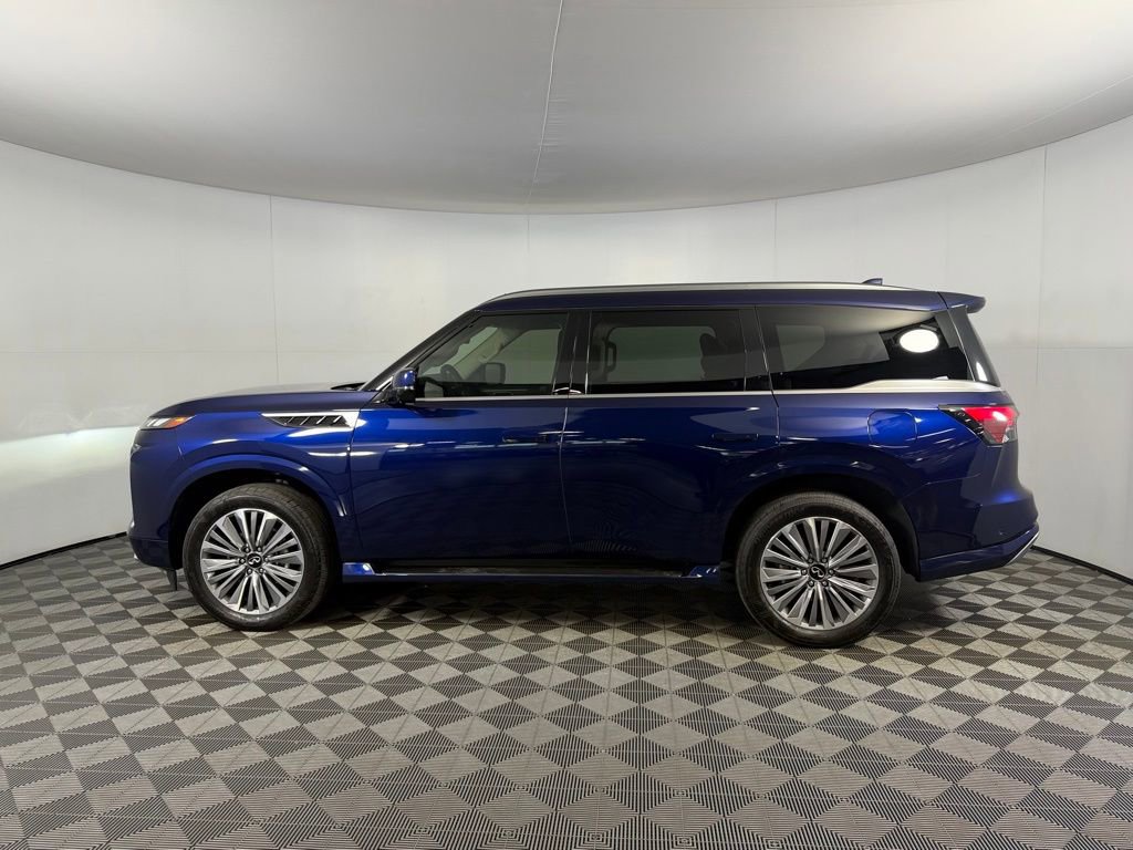 Used 2025 INFINITI QX80 Sensory AWD/4WD image 9