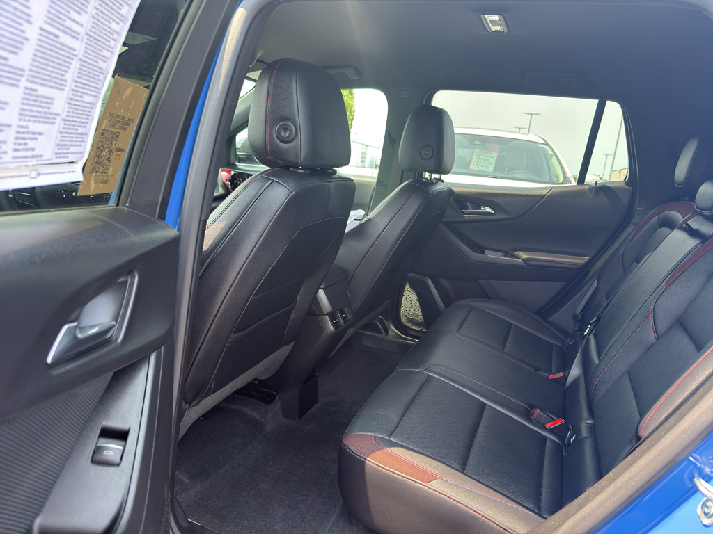 Certified 2025 Chevrolet Equinox RS AWD/4WD image 30