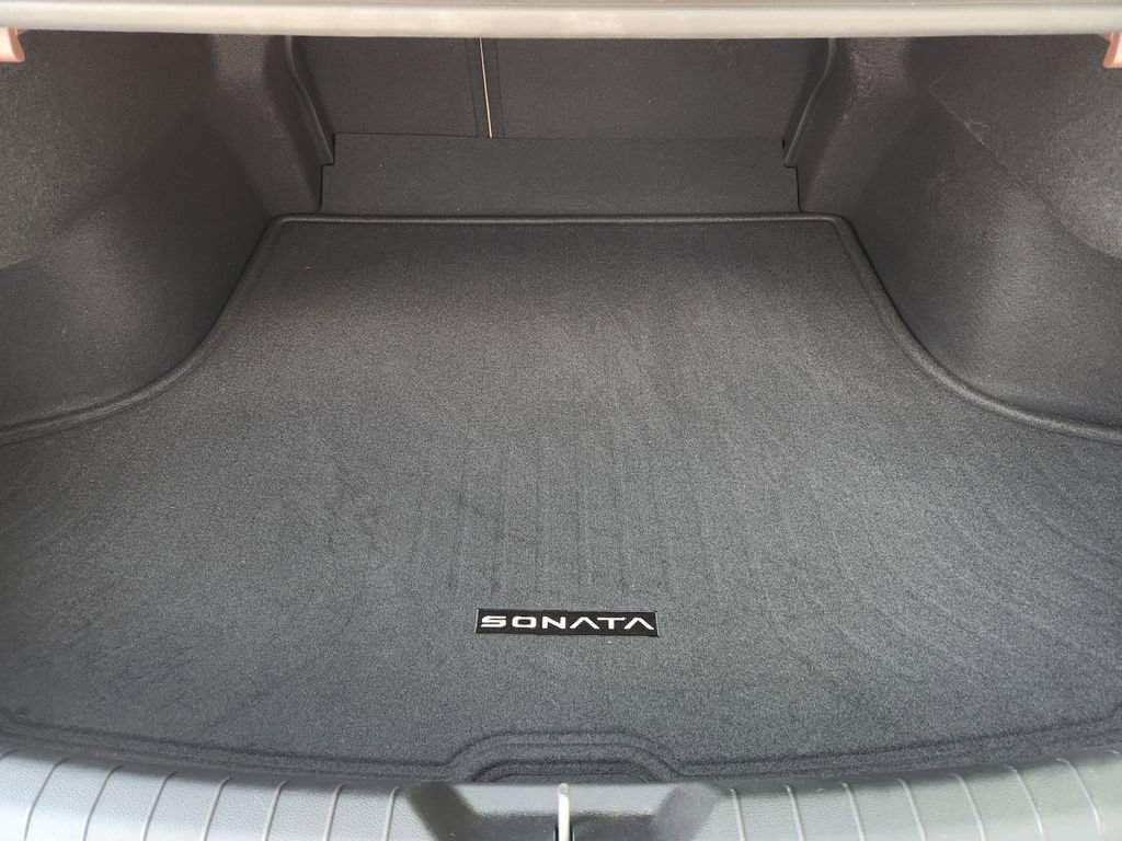 Certified 2025 Hyundai Sonata Limited FWD image 24