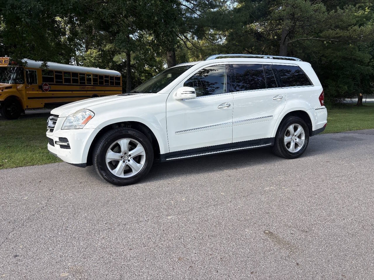 Used 2012 Mercedes-Benz GL 450 4MATIC w/ Premium 1 Pkg image 7