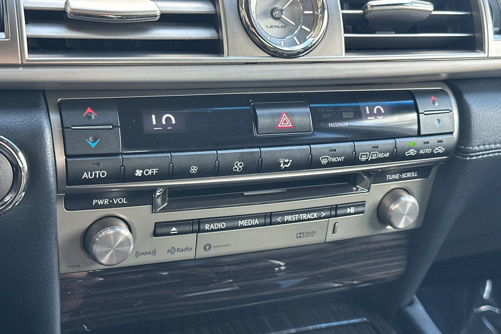 Used 2017 Lexus LS 460 w/ Comfort Package image 20